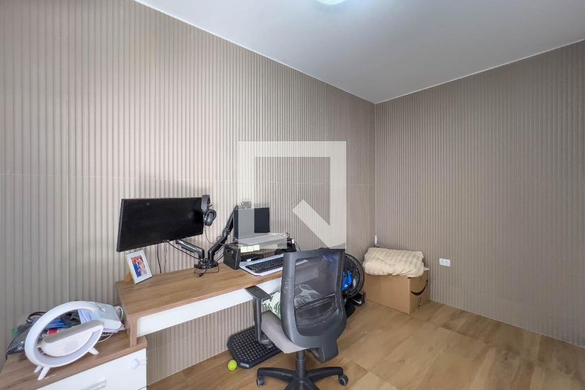 Casa, 4 quartos, 240 m² - Foto 35