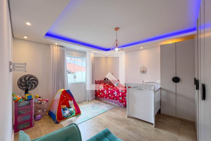 Casa, 4 quartos, 240 m² - Foto 15