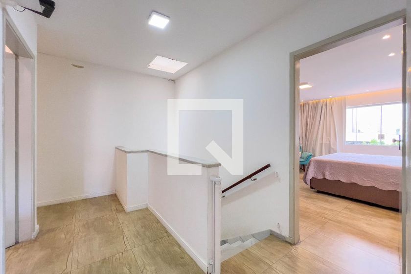 Casa, 4 quartos, 240 m² - Foto 63