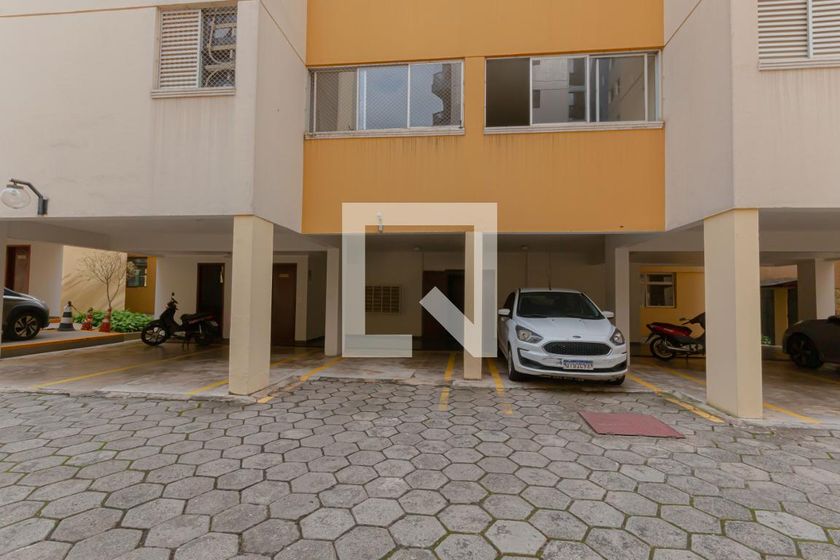 Apartamento à Venda - Mansões Santo Antônio, 2 Quartos,  77 m2 em , Campinas - sp | SoloBR