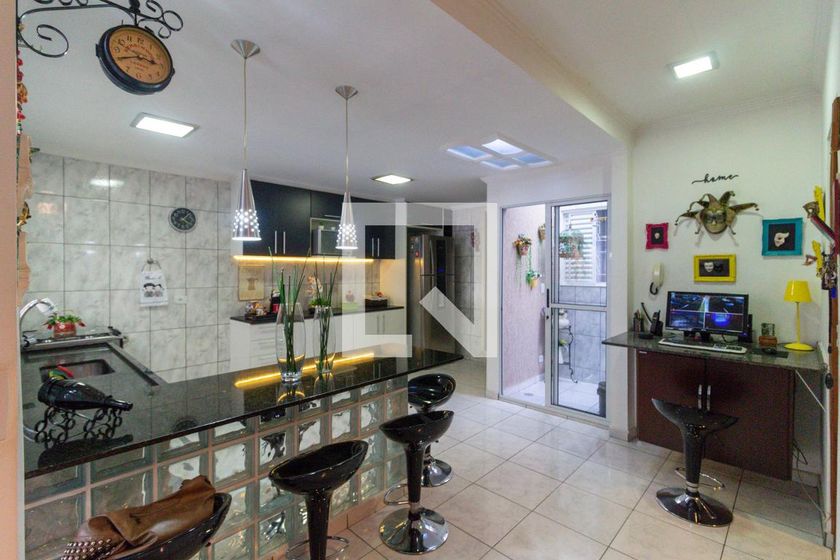 Casa, 4 quartos, 240 m² - Foto 41