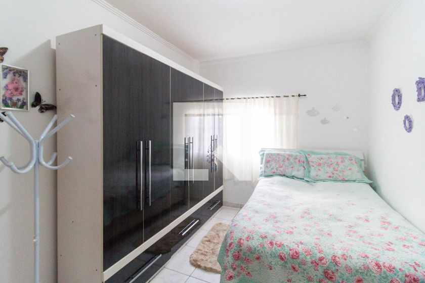 Casa, 4 quartos, 240 m² - Foto 11
