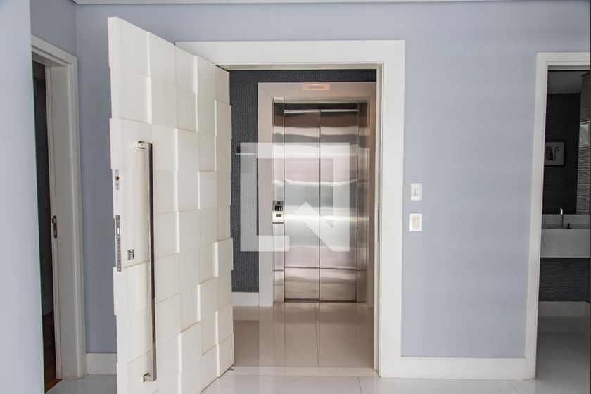 Apartamento, 3 quartos, 268 m² - Foto 18