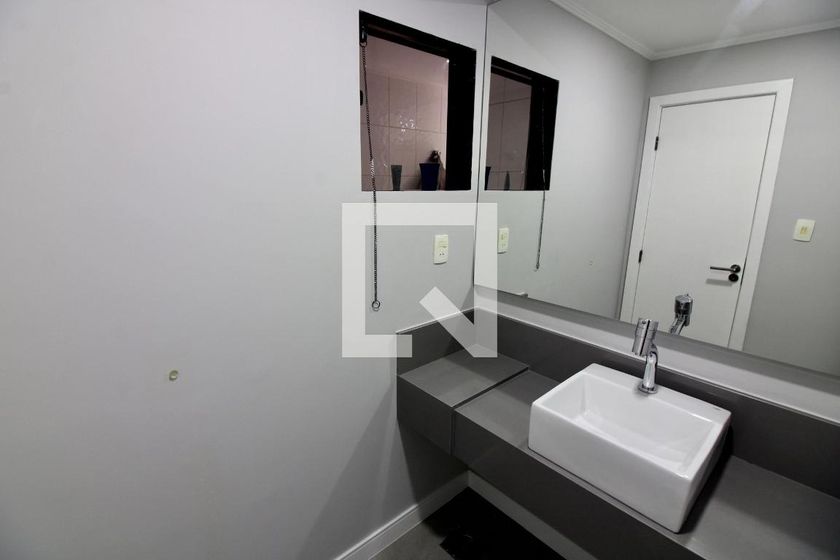 Casa, 5 quartos, 260 m² - Foto 37