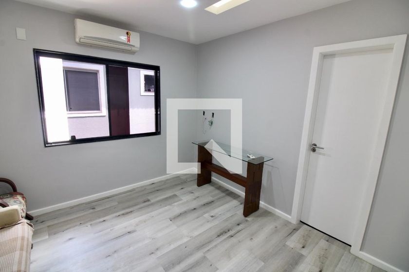 Casa, 5 quartos, 260 m² - Foto 11