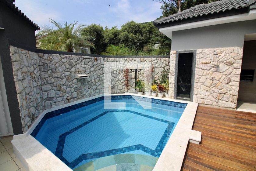 Casa, 5 quartos, 260 m² - Foto 56