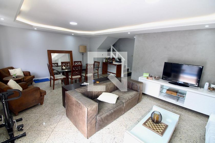 Casa, 5 quartos, 260 m² - Foto 1