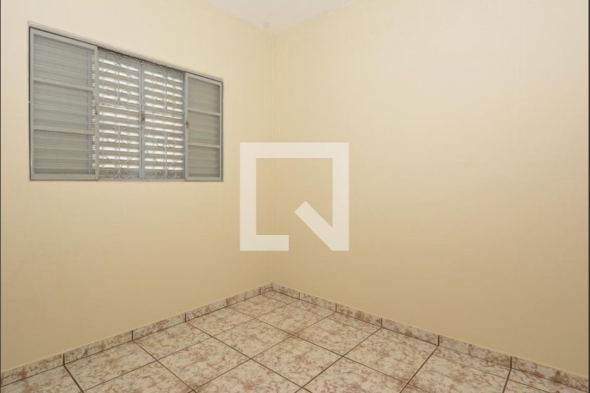 Casa à Venda - Jardim do Lago, 3 Quartos,  130 m2 em , Campinas - sp | SoloBR