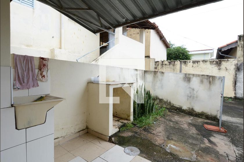 Casa à Venda - Jardim do Lago, 3 Quartos,  130 m2 em , Campinas - sp | SoloBR