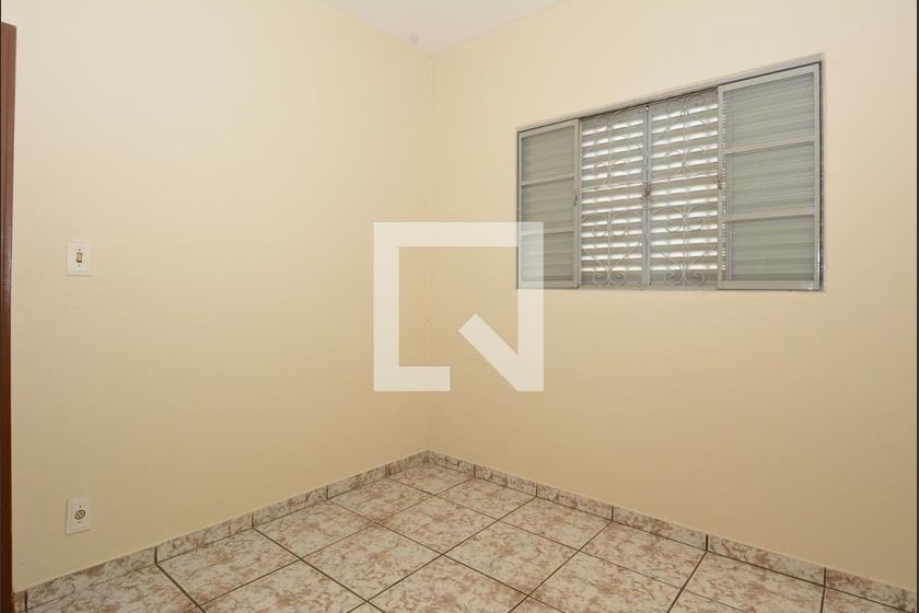Casa à Venda - Jardim do Lago, 3 Quartos,  130 m2 em , Campinas - sp | SoloBR