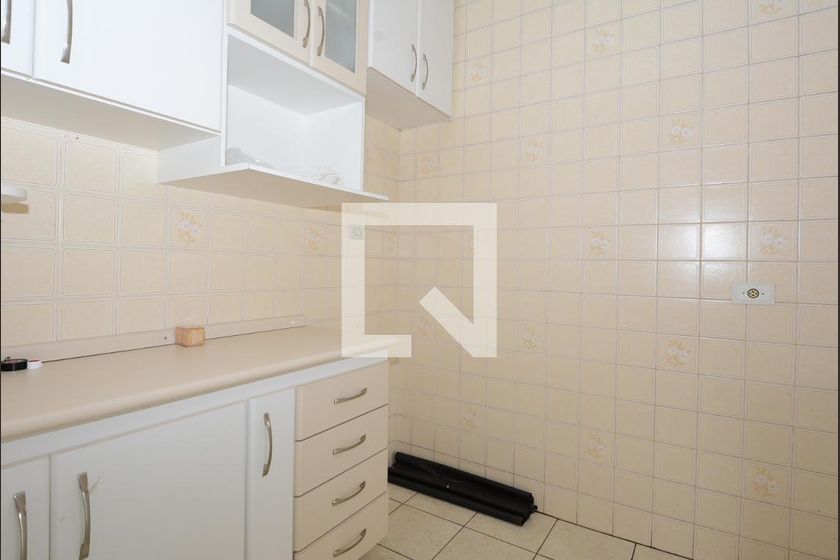 Casa à Venda - Jardim do Lago, 3 Quartos,  130 m2 em , Campinas - sp | SoloBR