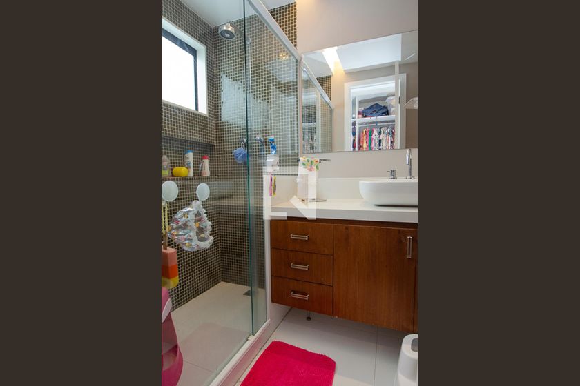 Casa, 4 quartos, 293 m² - Foto 97