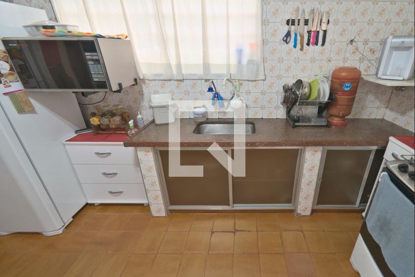 Casa à Venda - Taquaral, 4 Quartos,  220 m2 em , Campinas - sp | SoloBR