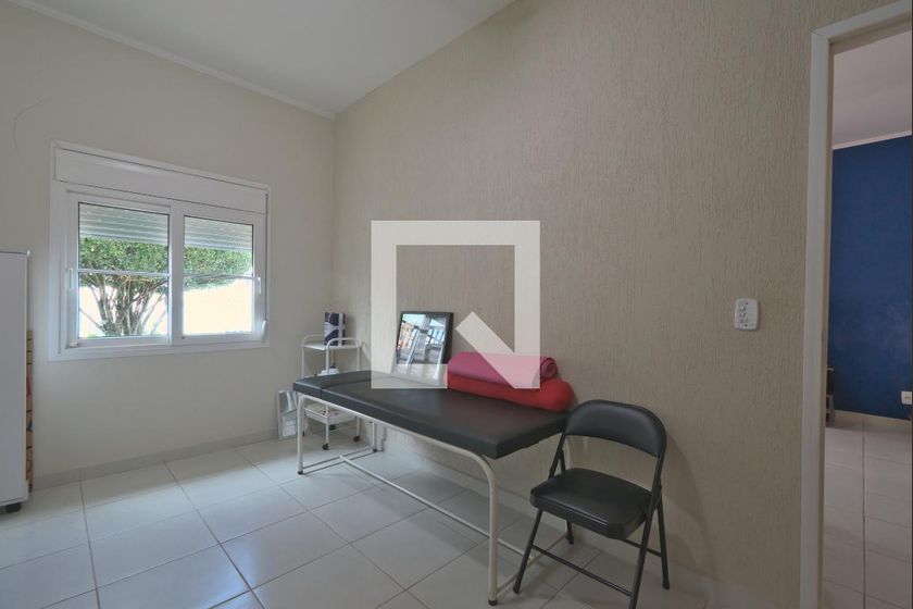 Casa à Venda - Taquaral, 4 Quartos,  220 m2 em , Campinas - sp | SoloBR