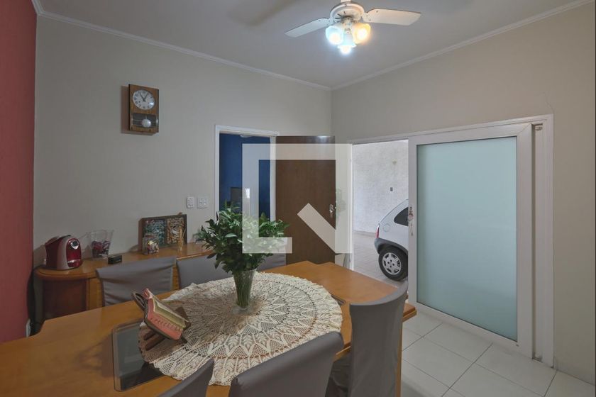 Casa à Venda - Taquaral, 4 Quartos,  220 m2 em , Campinas - sp | SoloBR