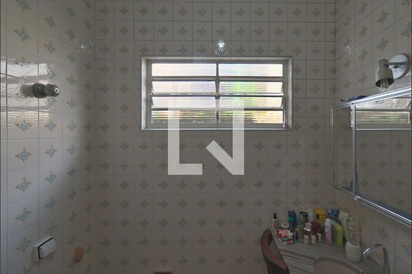 Casa à Venda - Taquaral, 4 Quartos,  220 m2 em , Campinas - sp | SoloBR