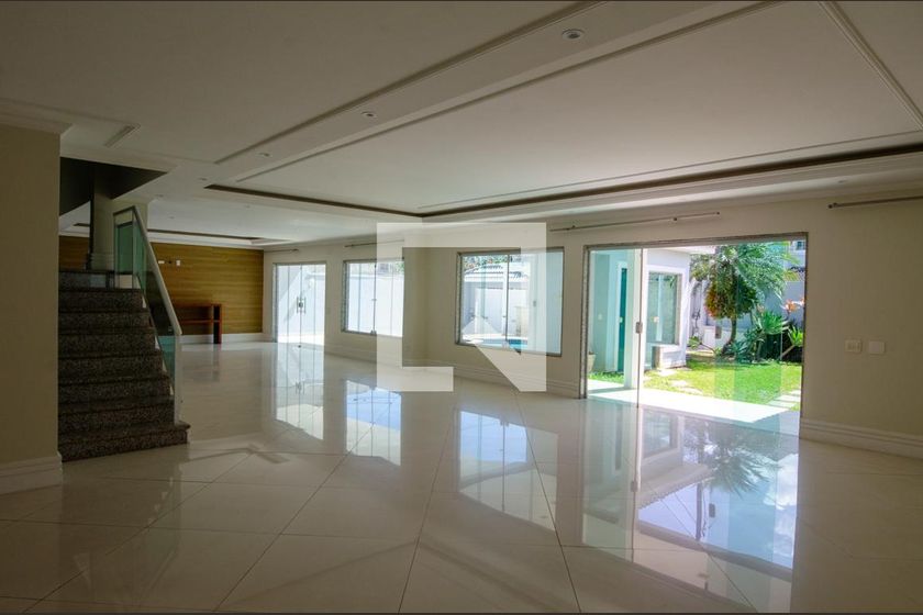 Casa, 6 quartos, 600 m² - Foto 1