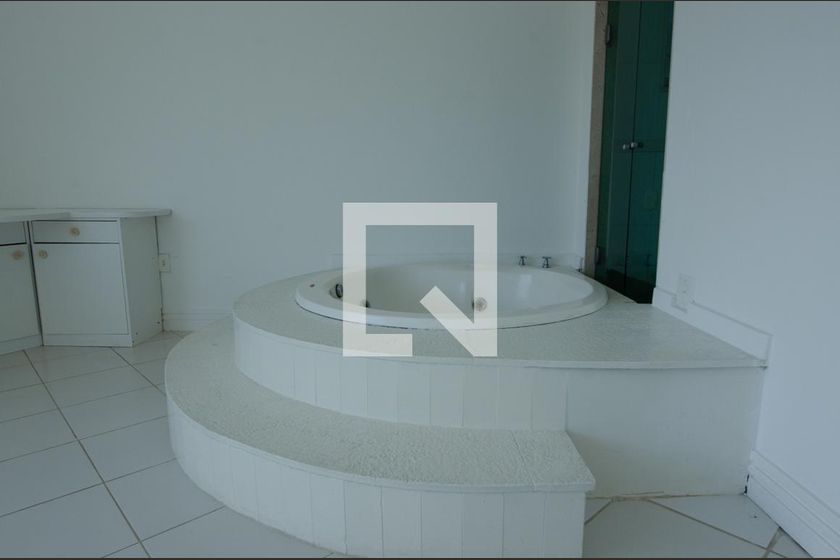Casa, 6 quartos, 600 m² - Foto 47