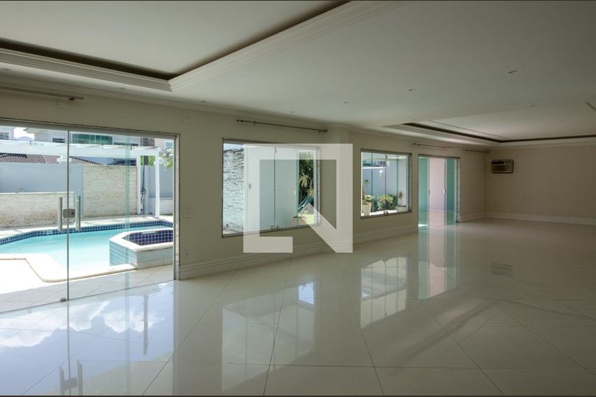 Casa, 6 quartos, 600 m² - Foto 2