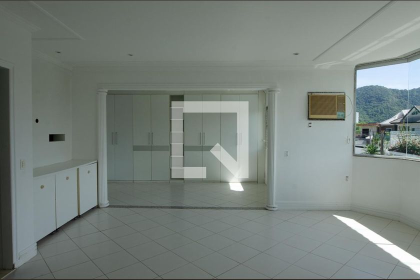 Casa, 6 quartos, 600 m² - Foto 44