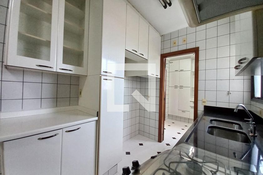 Apartamento à Venda - Cambuí, 4 Quartos,  165 m2 em , Campinas - sp | SoloBR