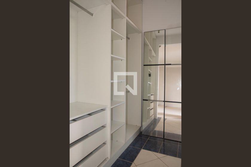Casa, 1 quarto, 65 m² - Foto 29