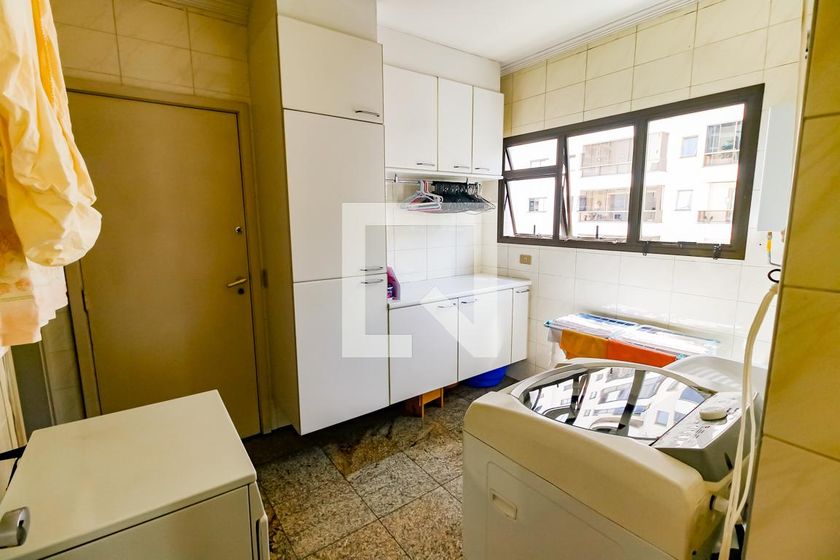 Apartamento, 3 quartos, 250 m² - Foto 147