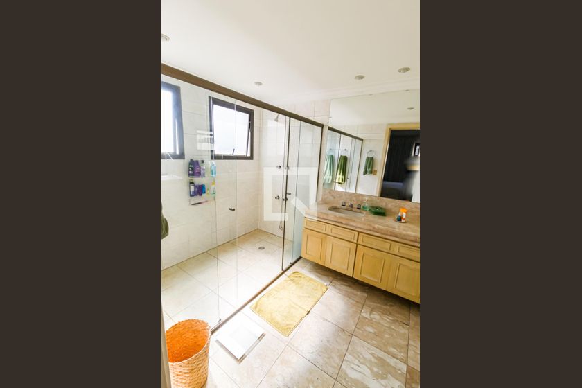 Apartamento, 3 quartos, 250 m² - Foto 127