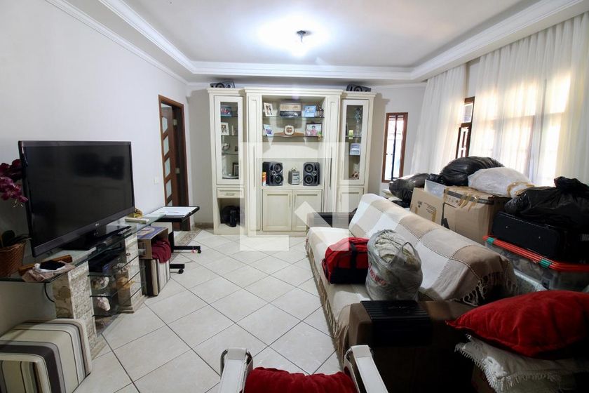 Casa, 3 quartos, 190 m² - Foto 1