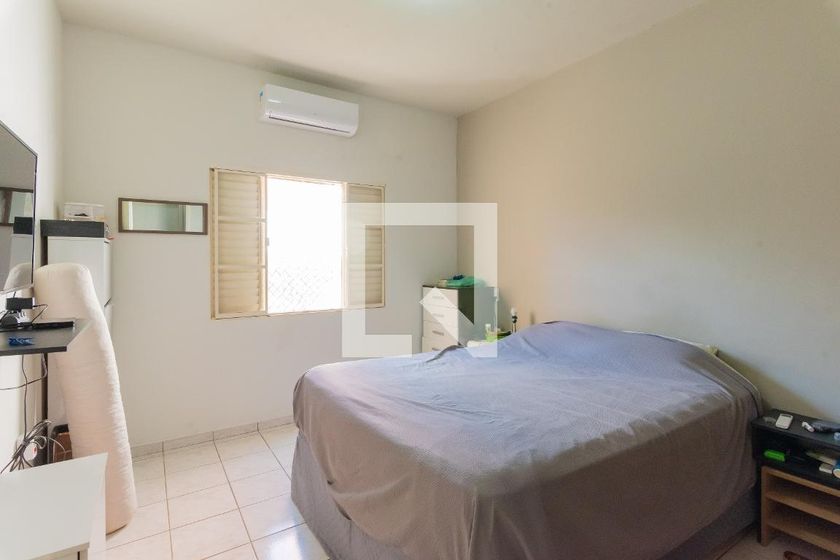 Casa à Venda - Parque Prado, 3 Quartos,  137 m2 em , Campinas - sp | SoloBR
