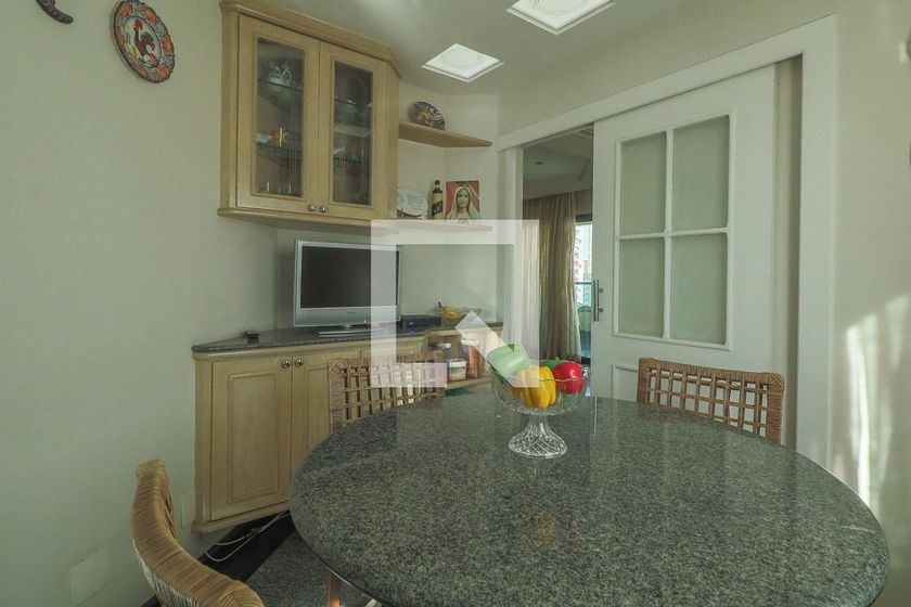 Apartamento, 3 quartos, 200 m² - Foto 144