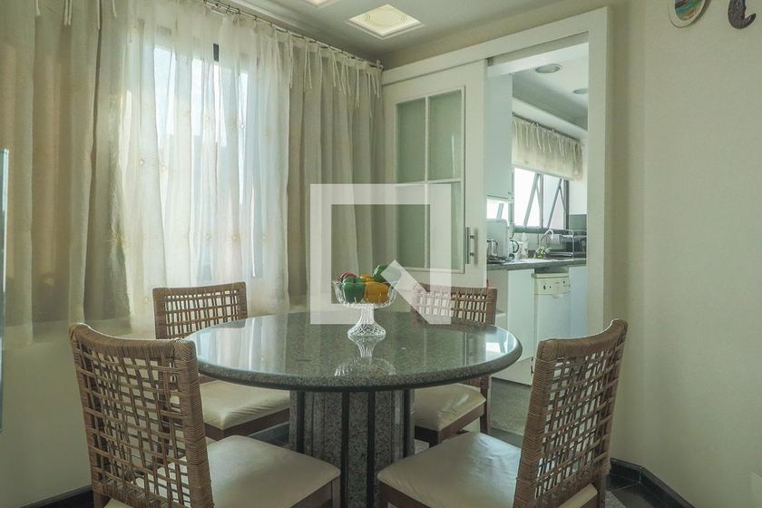 Apartamento, 3 quartos, 200 m² - Foto 137