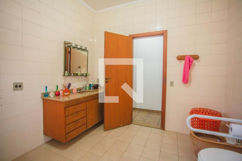 Casa, 3 quartos, 264 m² - Foto 45