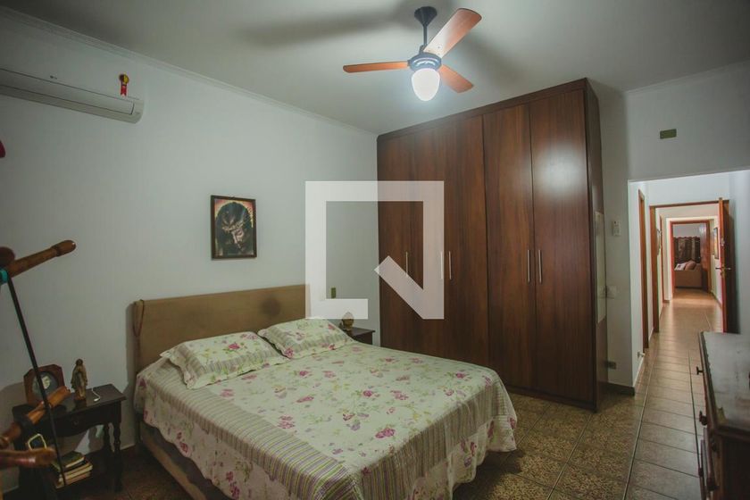 Casa, 3 quartos, 264 m² - Foto 21