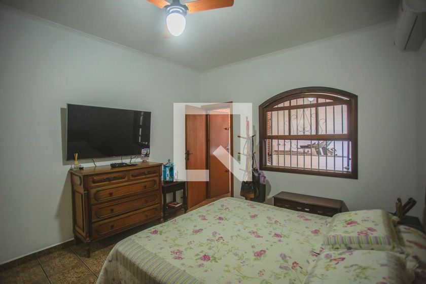 Casa, 3 quartos, 264 m² - Foto 19