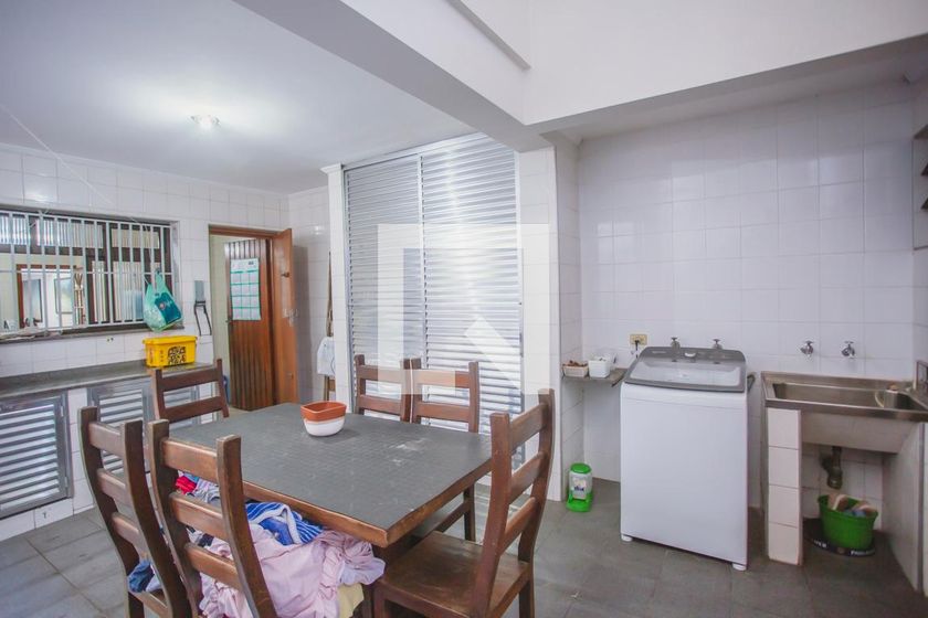 Casa, 3 quartos, 264 m² - Foto 113