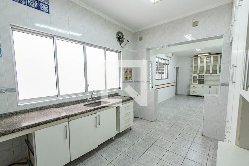 Casa, 3 quartos, 220 m² - Foto 110