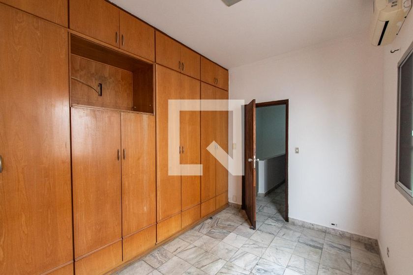 Casa, 3 quartos, 220 m² - Foto 29