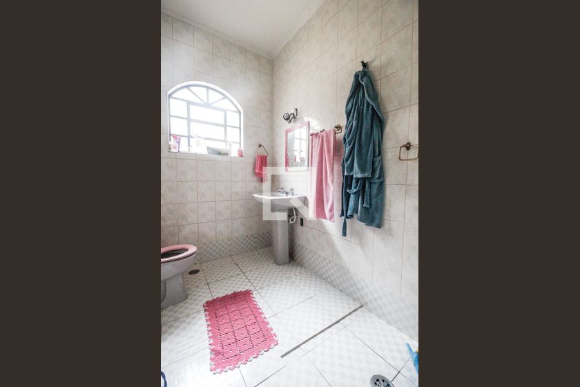 Casa, 3 quartos, 250 m² - Foto 18