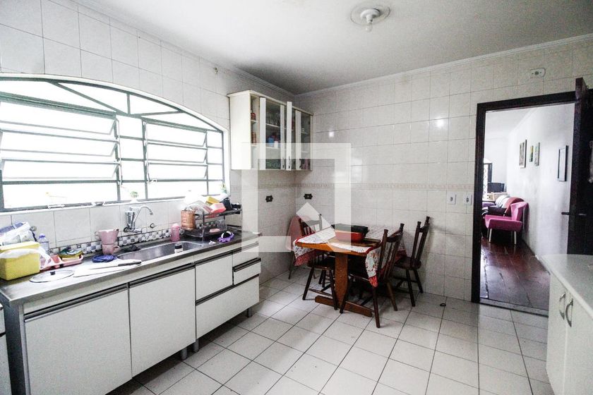 Casa, 3 quartos, 250 m² - Foto 38