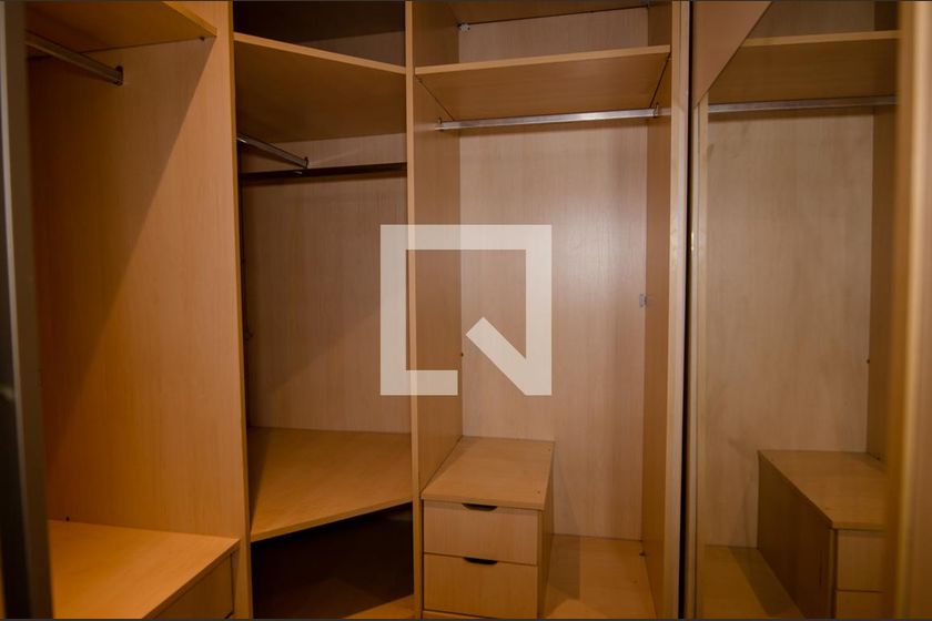 Casa, 4 quartos, 300 m² - Foto 47
