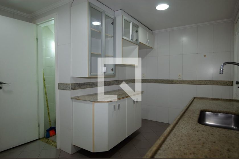 Casa, 4 quartos, 300 m² - Foto 135