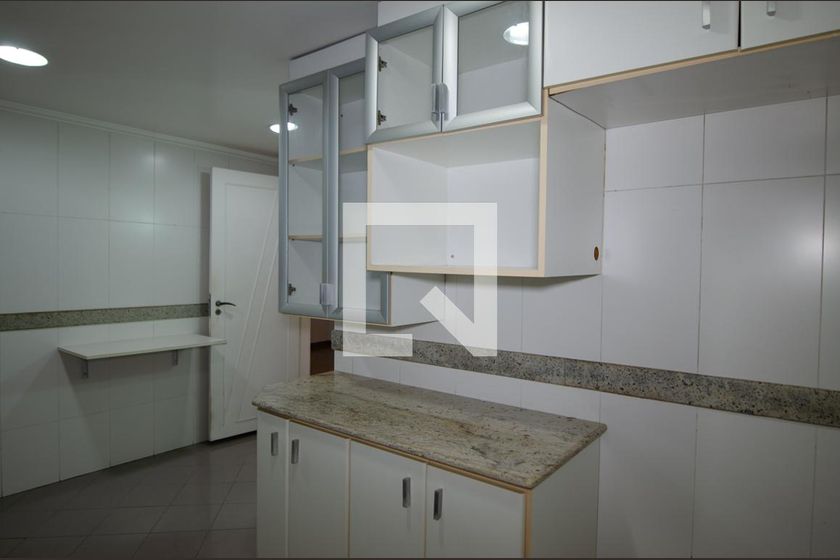 Casa, 4 quartos, 300 m² - Foto 131