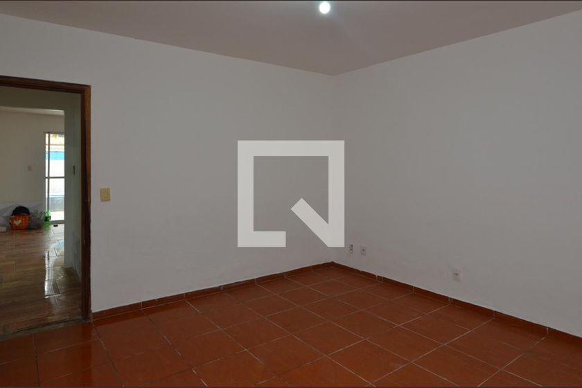 Casa, 4 quartos, 180 m² - Foto 35