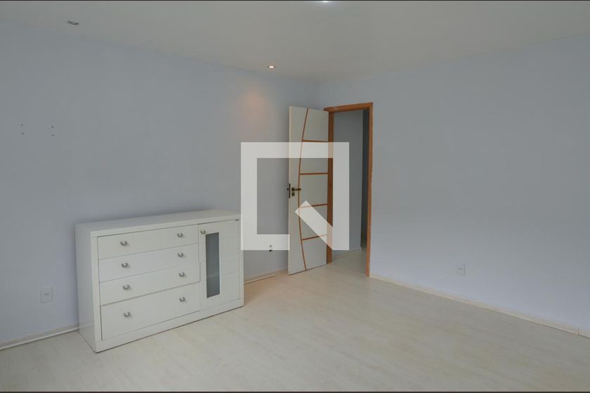 Casa, 4 quartos, 180 m² - Foto 14