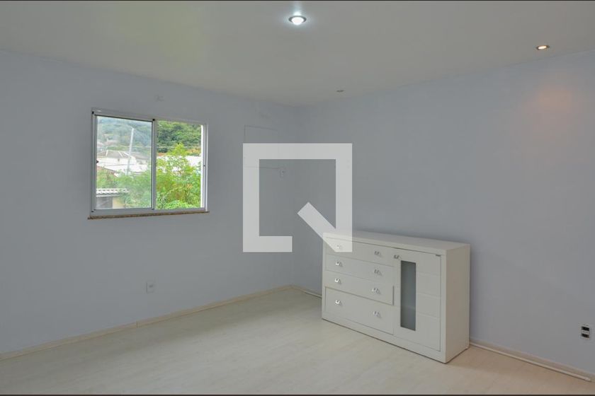 Casa, 4 quartos, 180 m² - Foto 13