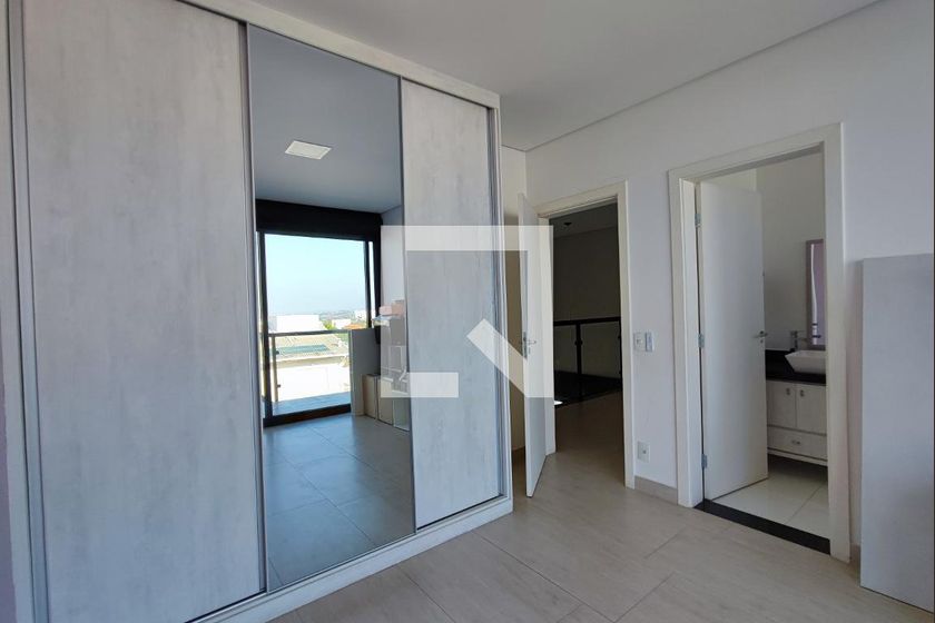 Casa à Venda - Swiss Park, 4 Quartos,  520 m2 em , Campinas - sp | SoloBR