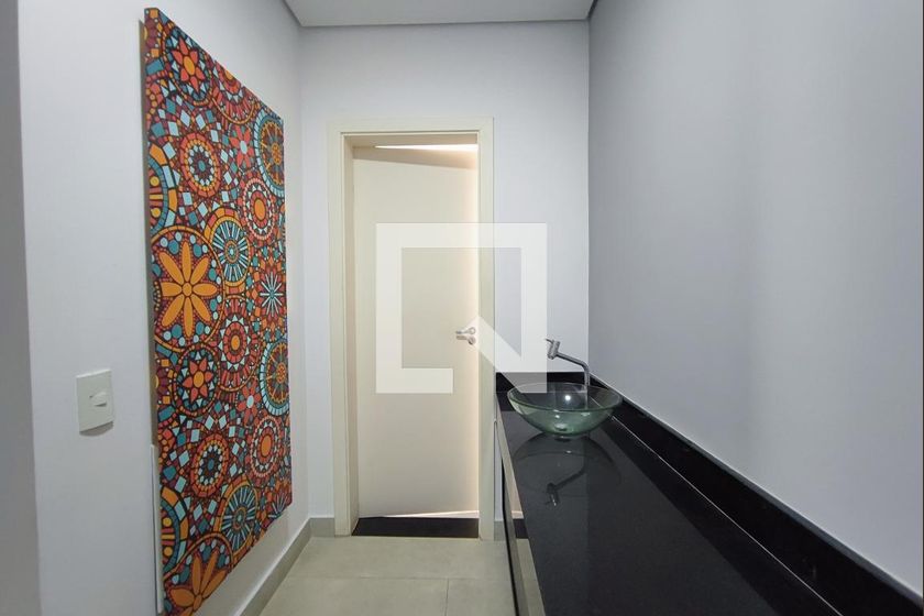 Casa à Venda - Swiss Park, 4 Quartos,  520 m2 em , Campinas - sp | SoloBR
