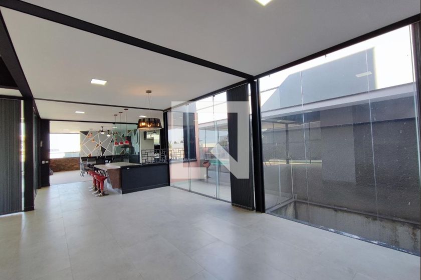 Casa à Venda - Swiss Park, 4 Quartos,  520 m2 em , Campinas - sp | SoloBR