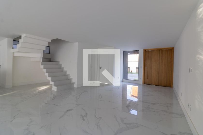 Casa, 4 quartos, 467 m² - Foto 1